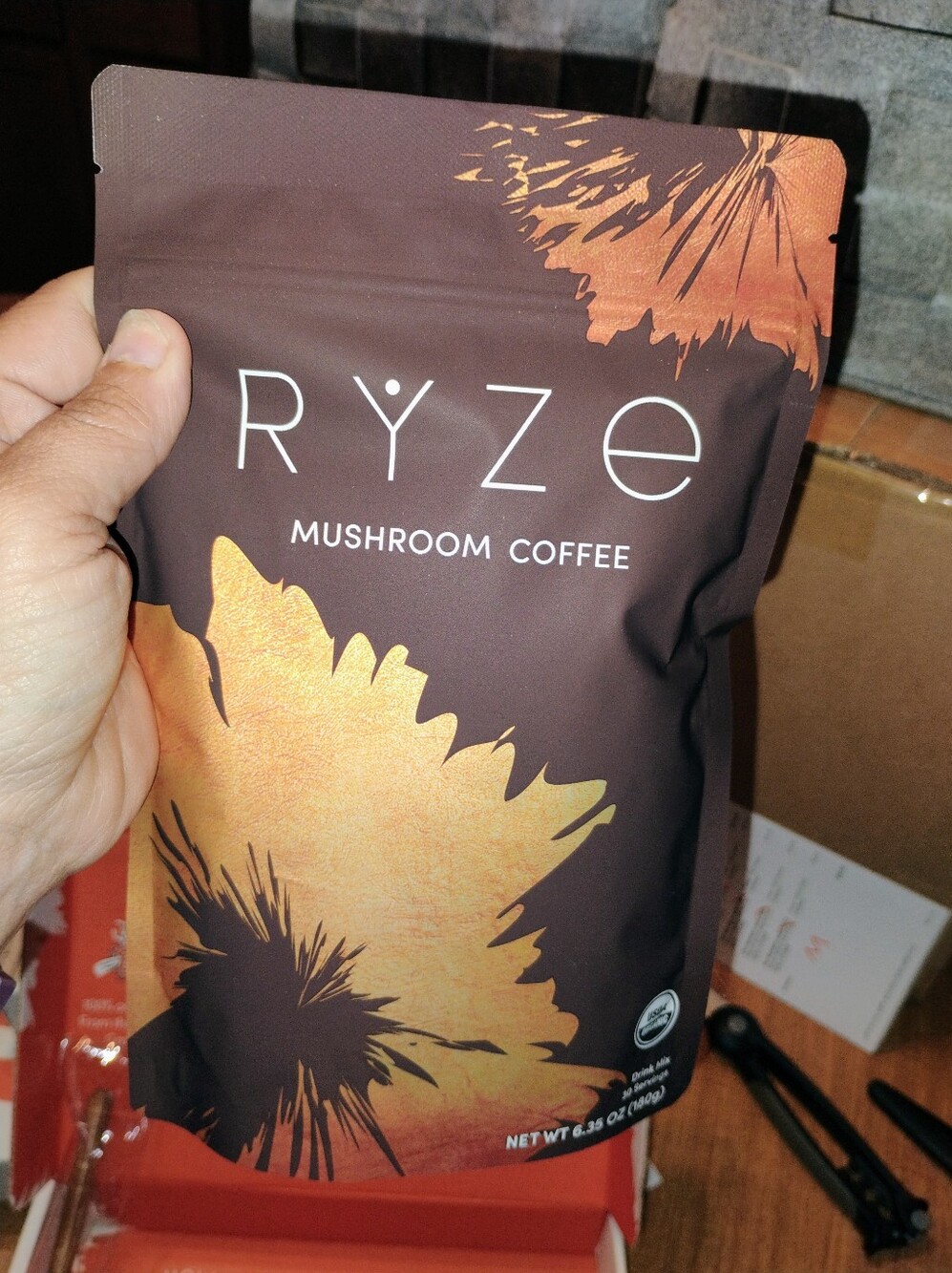 Mushroom Coffee - Brown and Gold